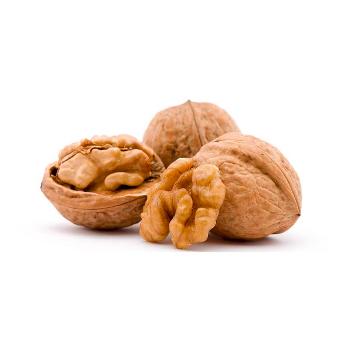 Nueces con Cascara